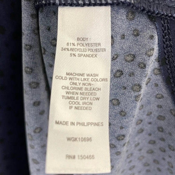 41 Hawthorn Stitch Fix Gabriella V-Neck Flutter Sleeve Top Navy NWT - Picture 10 of 10